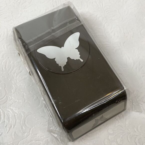Stampin Up Elegant Butterfly Paper Punch - Picture 1 of 2